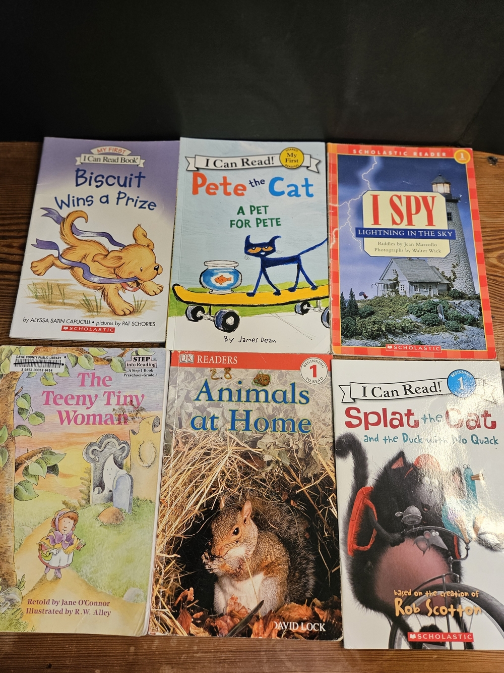 Children's Books - Level 1 Readers 6 Books